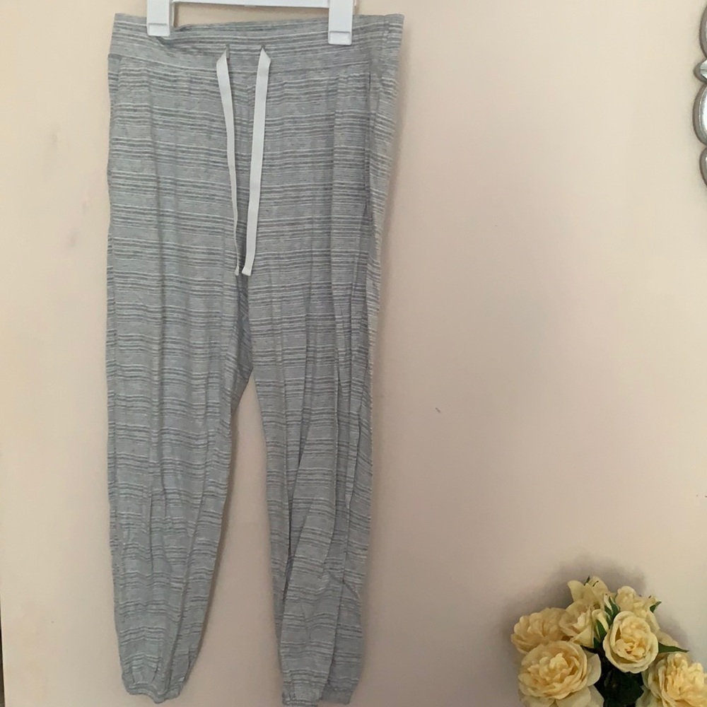 Comfy grey lounge pants